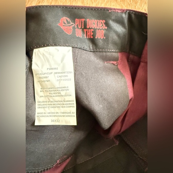 Dickies Men's Regular Fit Skateboarding Red/Purple Straight Pants,Size 30 x 32 - Picture 12 of 12